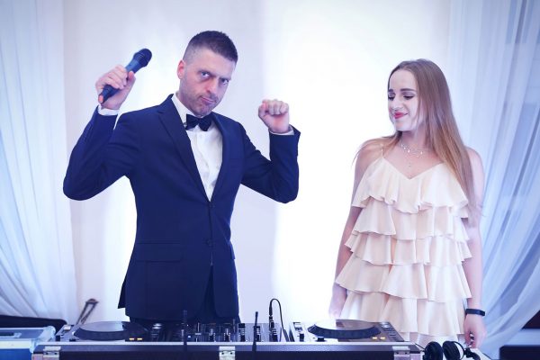 wodzirej na wesele warszawa, dj na event, obsługa imprez, dj na wesele, saksofon, skrzypce, obsługa eventów, bakiety, imprezy plenerowe, dj konferansjer, imprezy firmowe warszawa, dj na event firmowy, dj na urodziny, dj na osiemnastkę, dj na czterdziestkę, dj na sylwestra, dj na studniówkę, najlepsza skrzypaczka na wesele warszawa, najlepszy dj na wesele warszawa, najlepszy wodzirej na wesele warszawa, najlepszy konferansjer na wesele warszawa, najlepsza saksofonistka na wesele warszawa